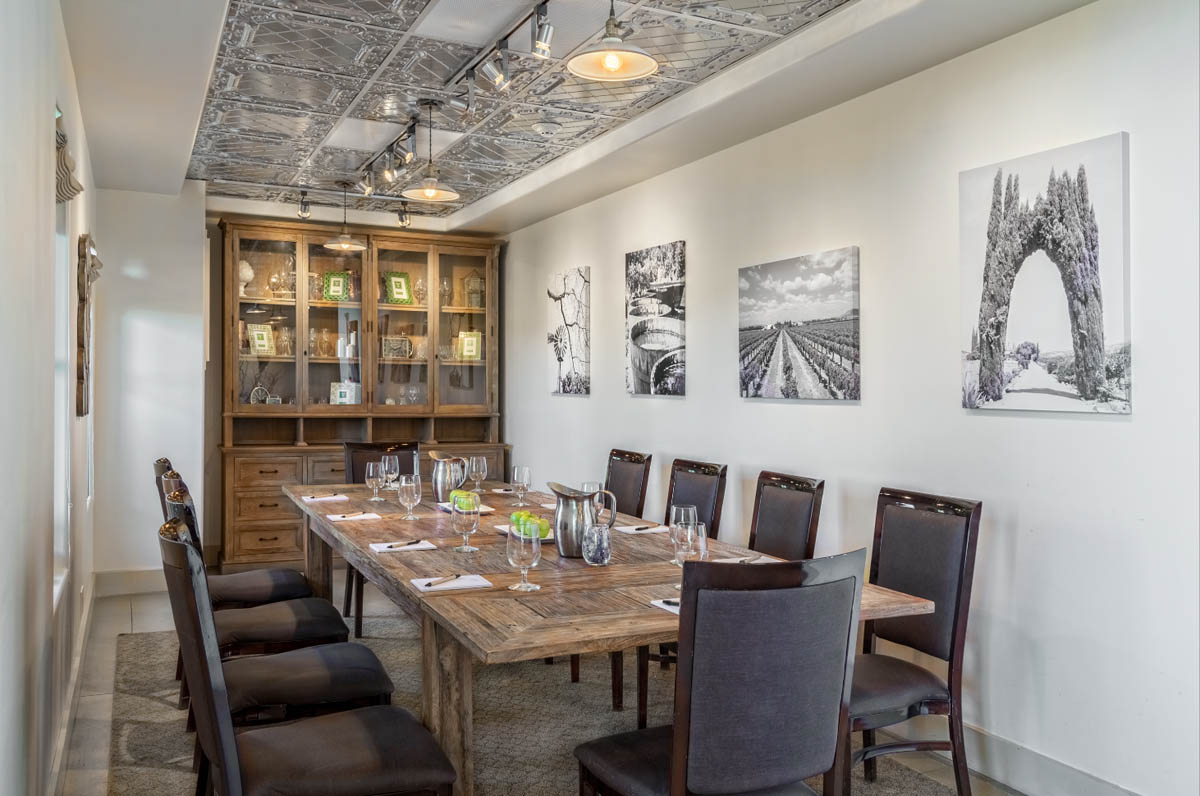empty decanter room, ready for a meeting